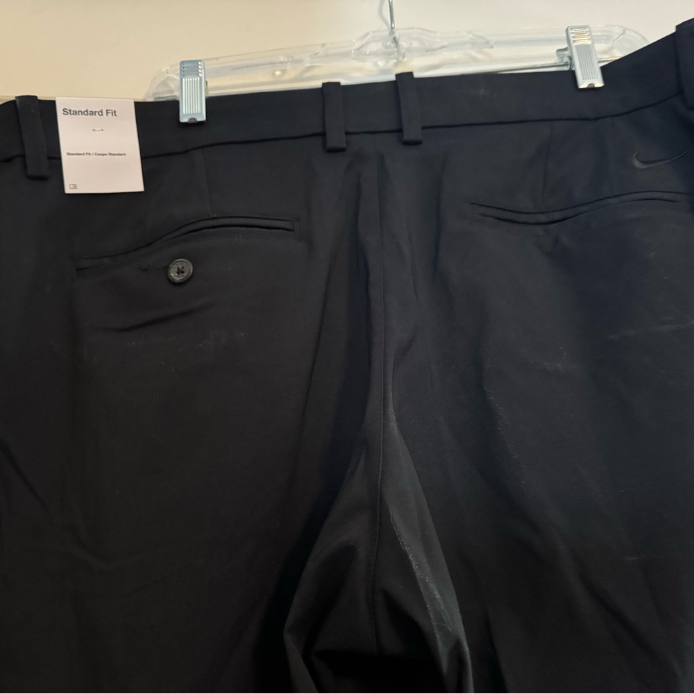 Nike Men’s Black Golf Dress Pants - Picture 2 of 5